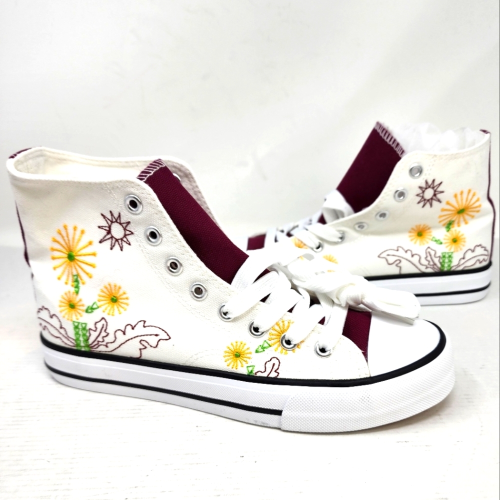 New White Canvas Sneakers Embroidered Sunshine‎ Nature Burgundy Red Women Size 6